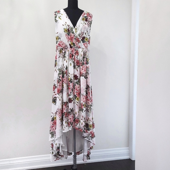 Torrid WHITE Romantic Floral Chiffon High Low Hem Dress - Picture 3 of 13